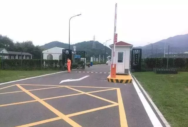 ����^APEC�h��ͣ܇����������c