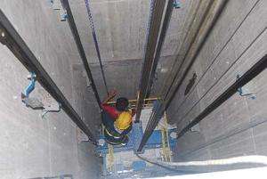 弱電井漏水怎么辦