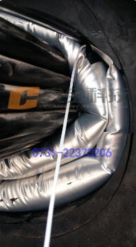 一種新型拉索橋梁防水類型